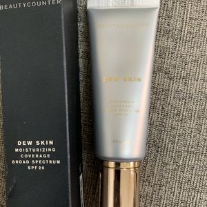BeautyCounter Dew Skin SPF 20 in shade #2
